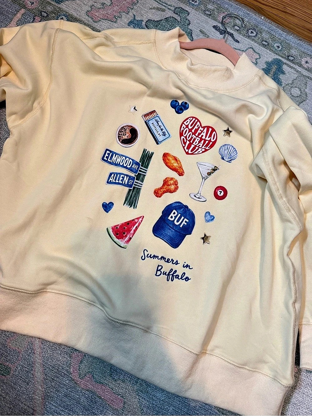 Love For The City Summers in Buffalo Mockneck Sweatshirt Yellow XL Buffalo Bills
